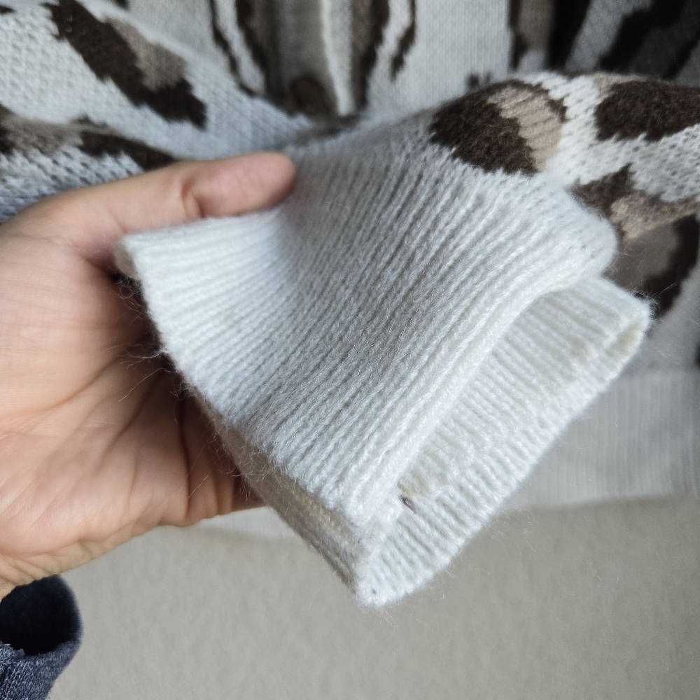 Chaser Leopard Print Button Up Ruffled Cardigan S… - image 8